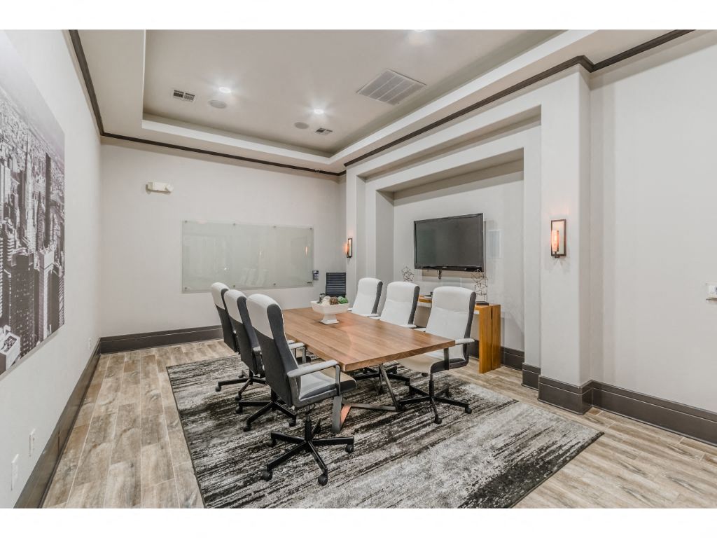 District at Greenville Apartments Image 19